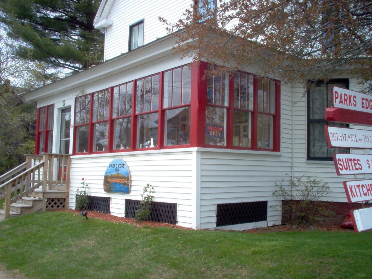 Parks Edge Inn Millinocket Екстер'єр фото